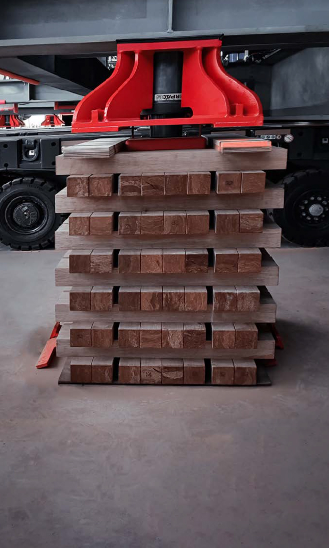 Pluto 2 LNG Compressor Operations